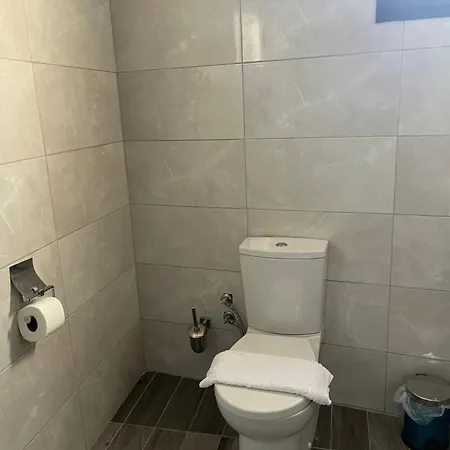 Tiana Boutique Aparthotel 3*